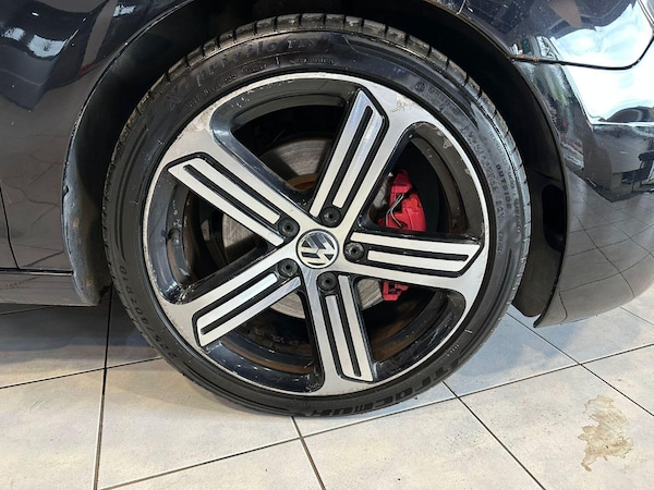 Used Volkswagen Golf 2012 for sale - 76317442: Photo 21