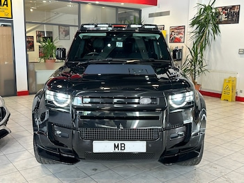 Used Land Rover Defender 2024 for sale - 78964983: Photo