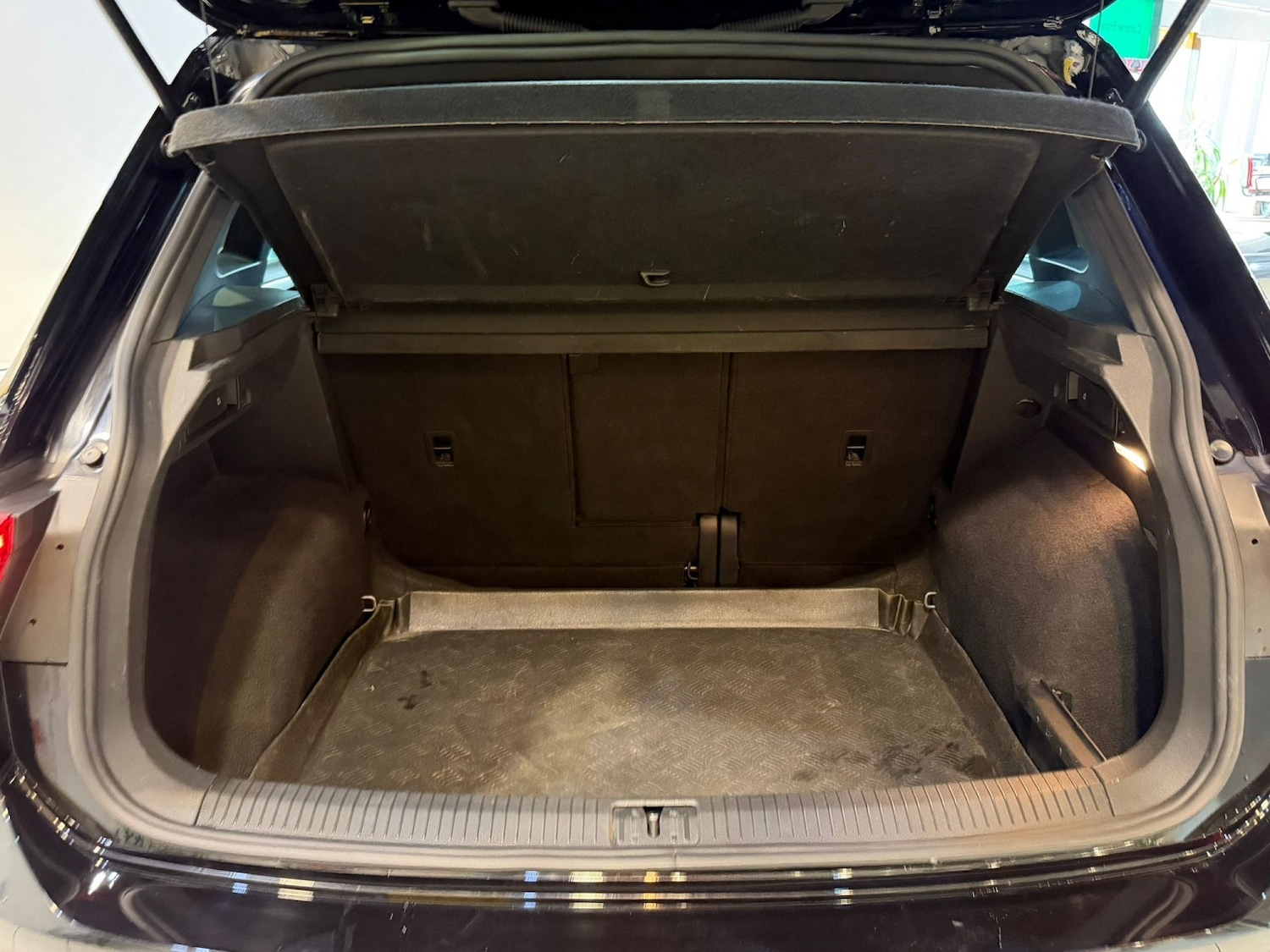 Used Volkswagen Tiguan 2021 for sale - 77836934: Photo 11