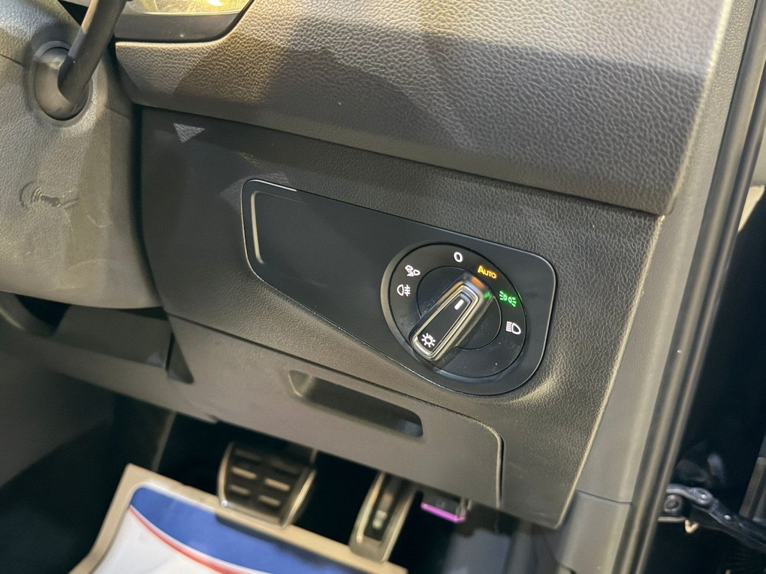 Used Volkswagen Tiguan 2021 for sale - 77836934: Photo 31