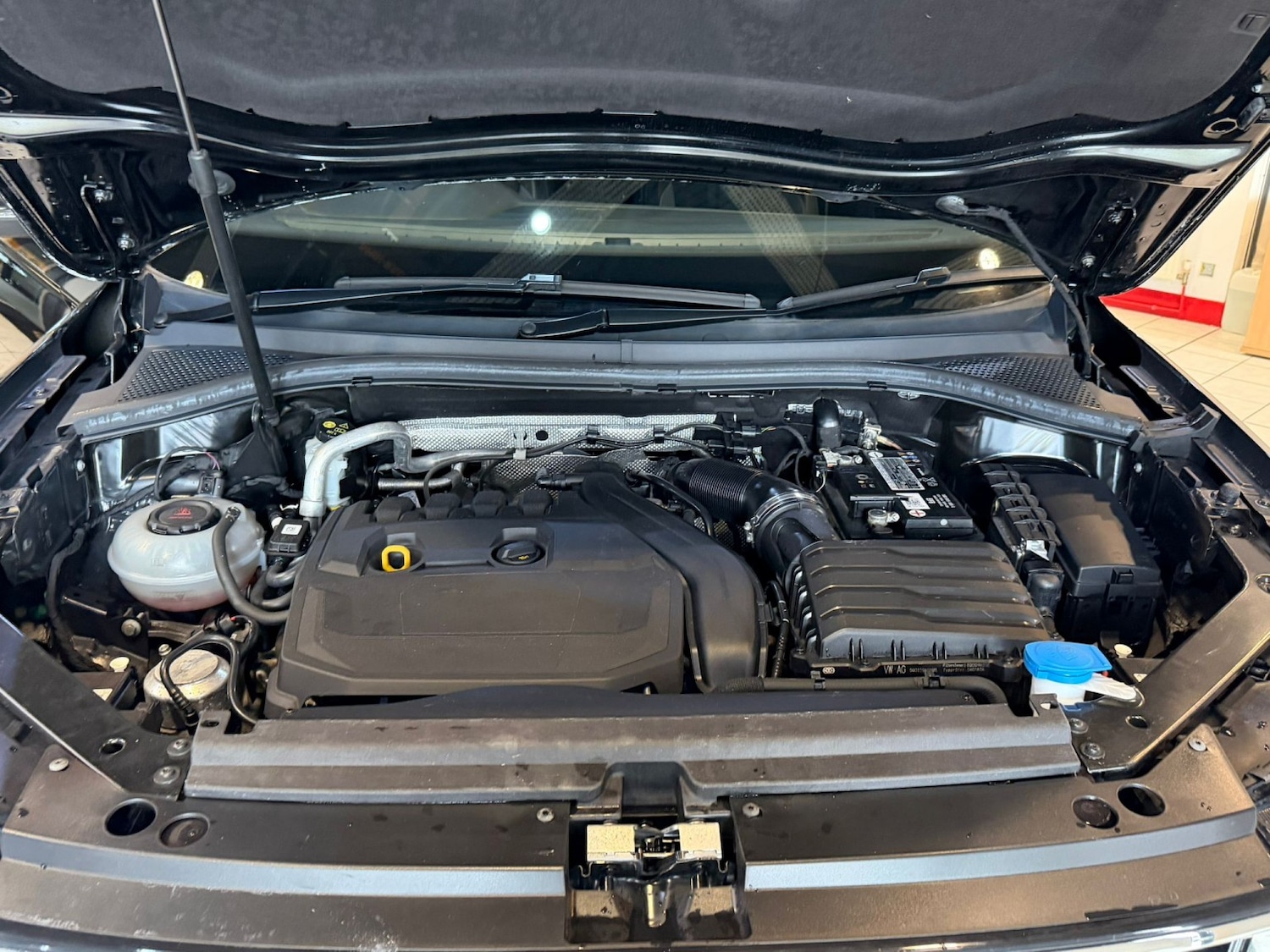 Used Volkswagen Tiguan 2021 for sale - 77836934: Photo 38