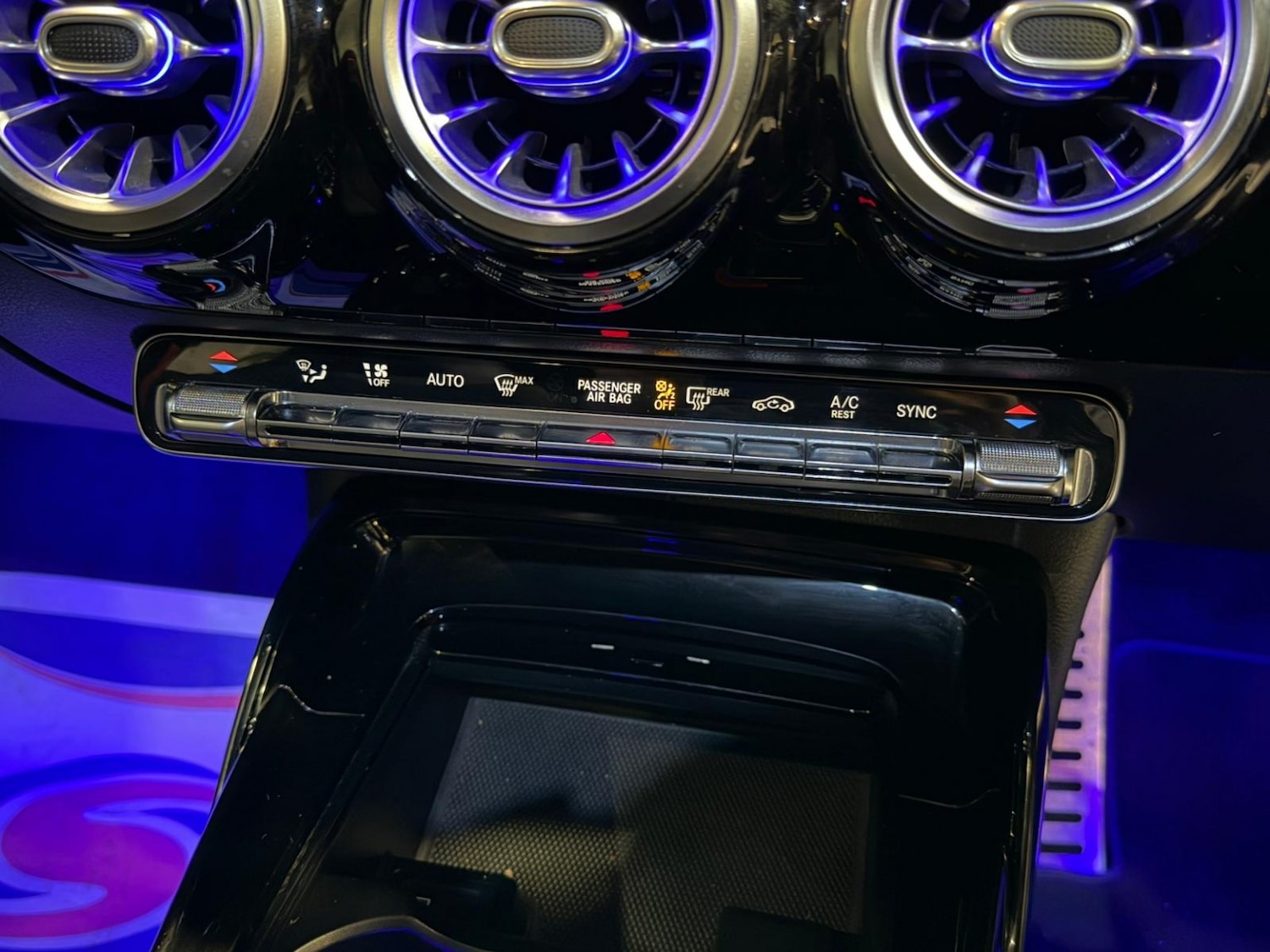 Used Mercedes-Benz A-Class 2019 for sale - 77668500: Photo 26