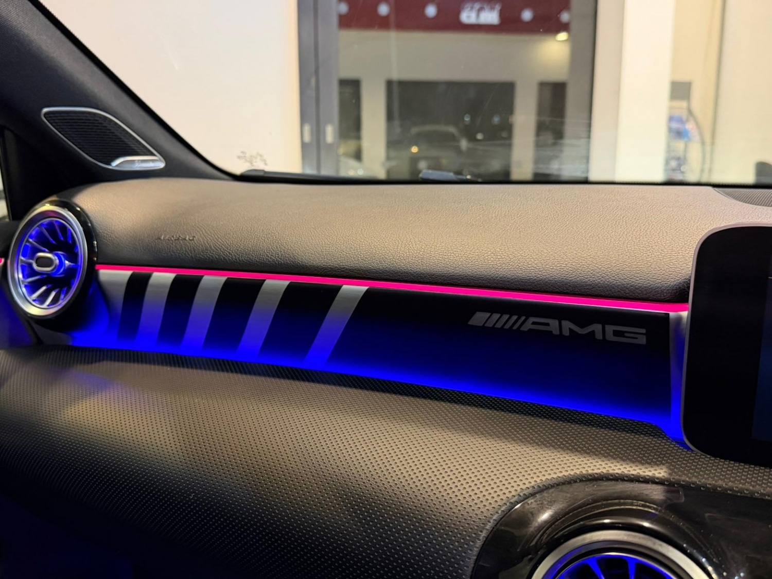 Used Mercedes-Benz A-Class 2019 for sale - 77668500: Photo 27