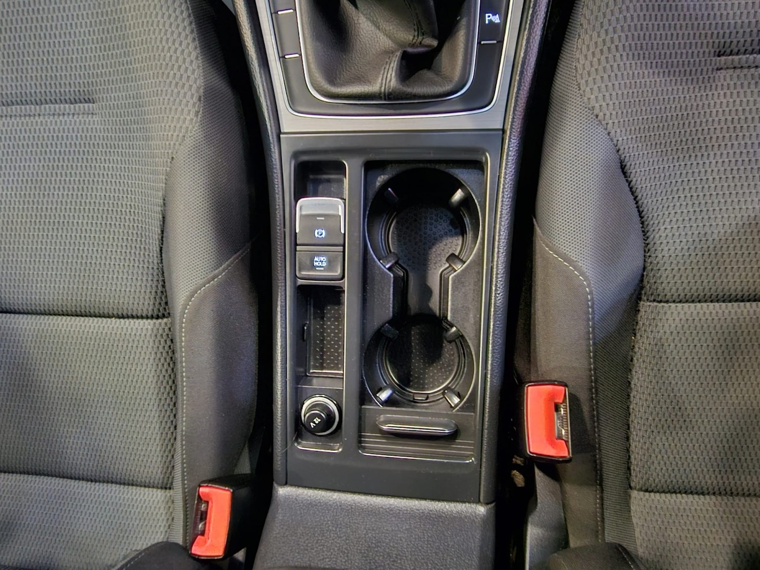 Used Volkswagen Golf 2014 for sale - 77836867: Photo 14