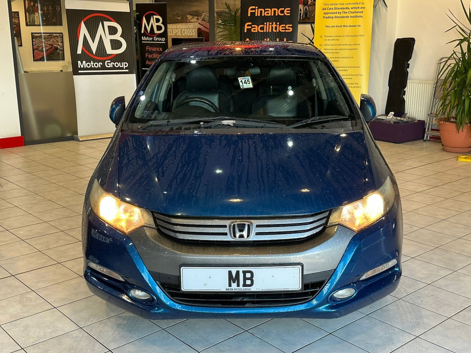 Used Honda Insight 2011 for sale - 76382435: Photo 2