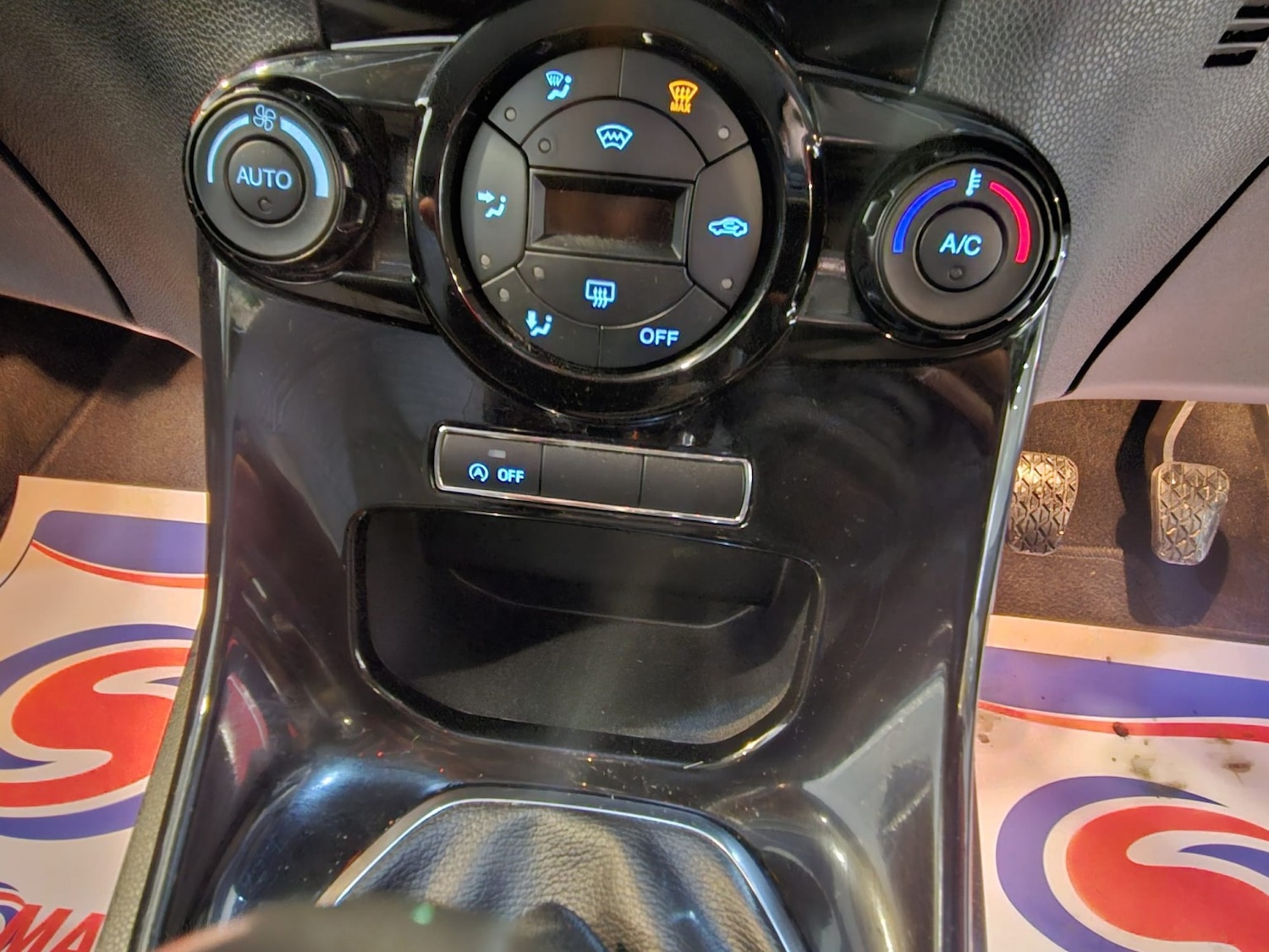 Used Ford Fiesta 2013 for sale - 76957208: Photo 13