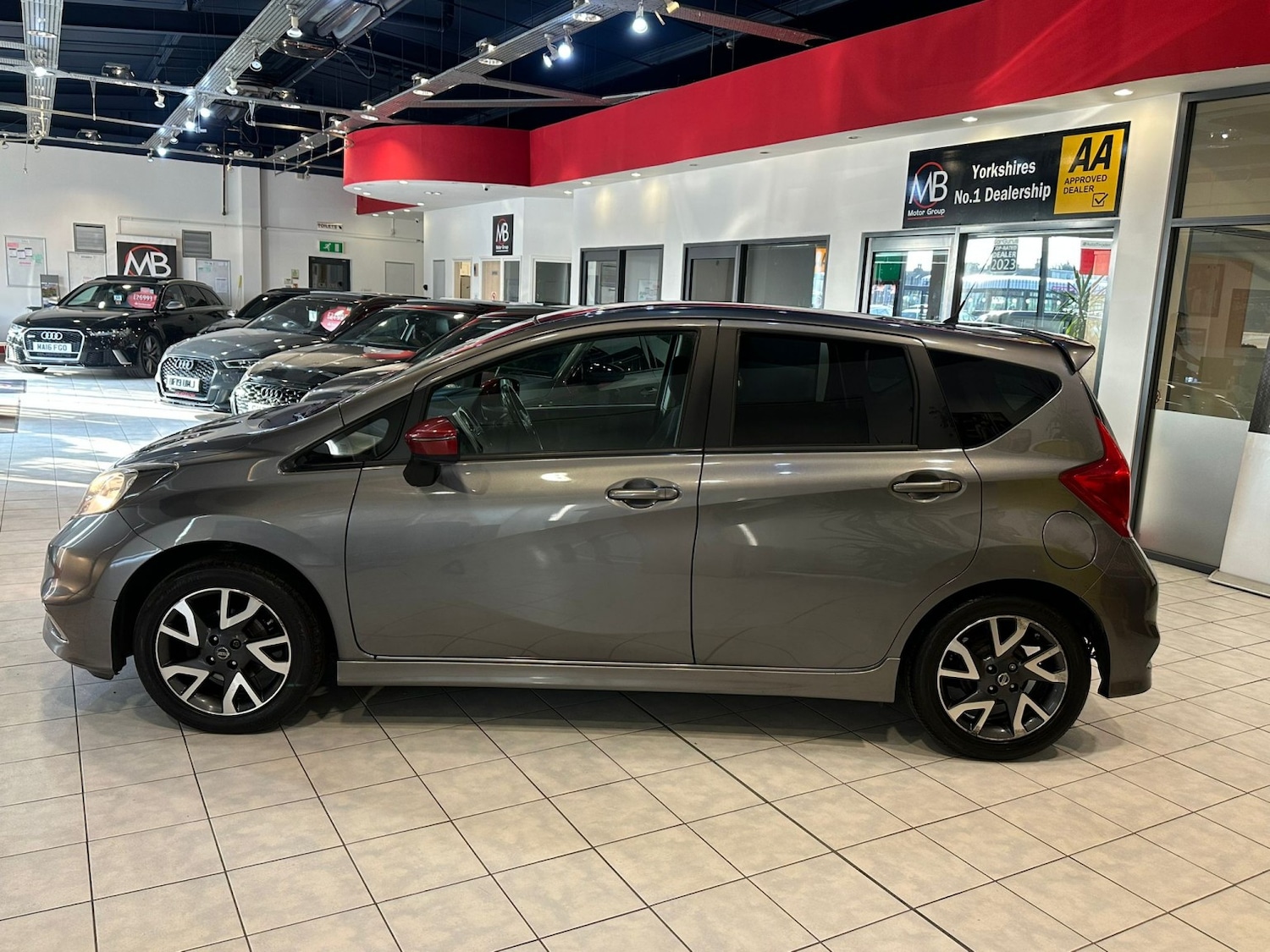 Used Nissan Note 2014 for sale - 76439966: Photo 8