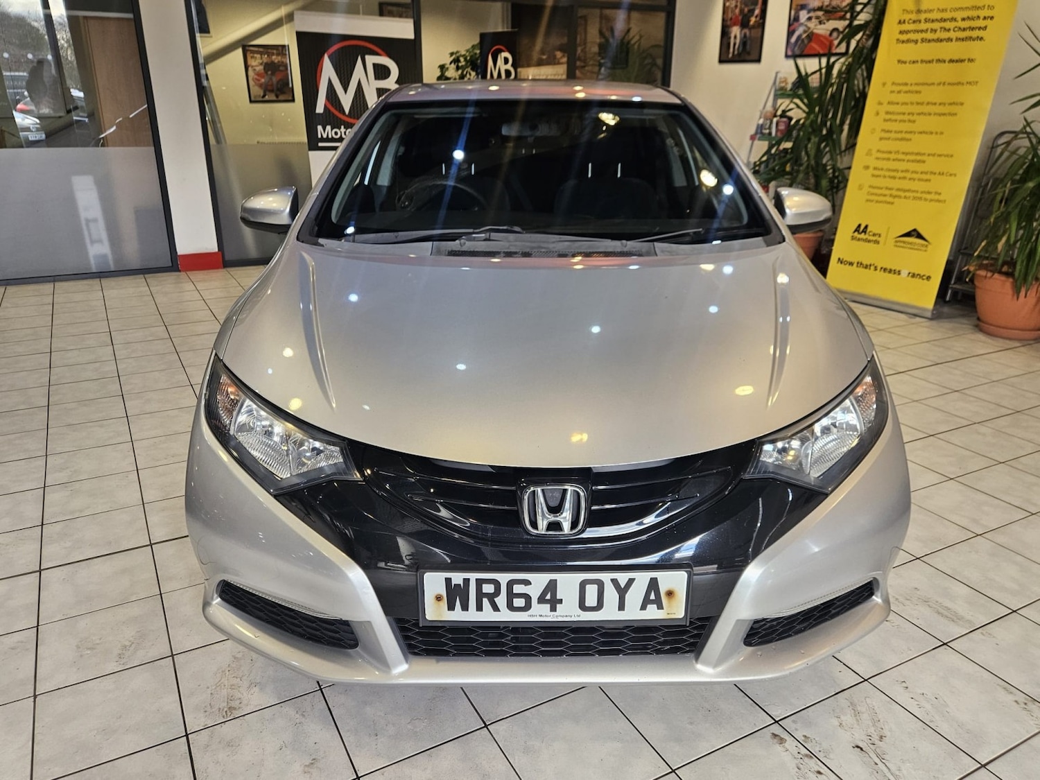 Used Honda Civic 2014 for sale - 76897053: Photo 2