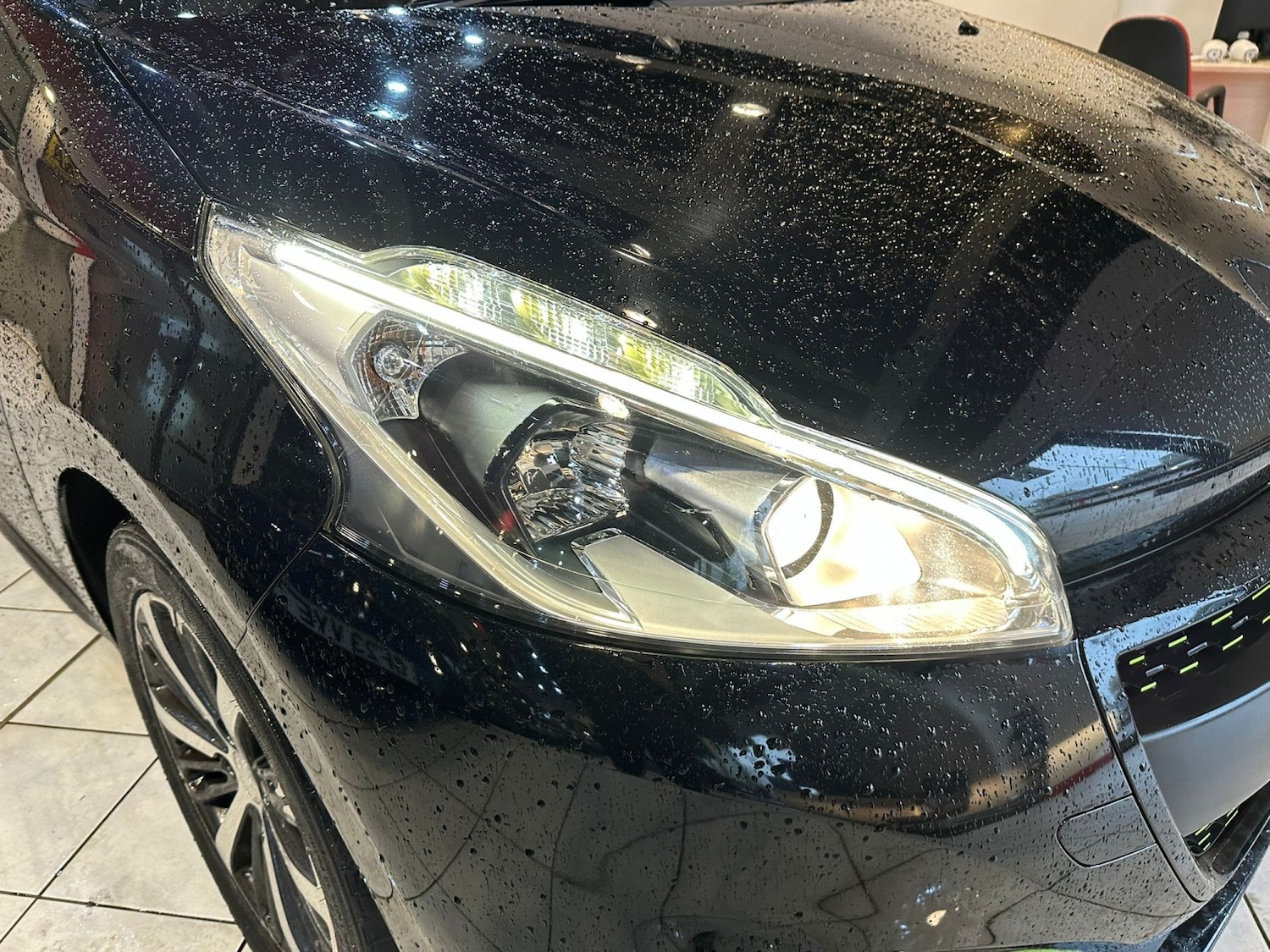 Used Peugeot 208 2016 for sale - 76751891: Photo 4