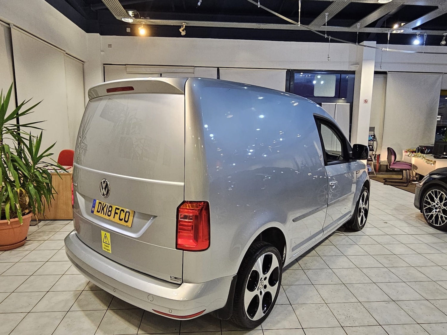 Used Volkswagen Caddy 2018 for sale - 77084277: Photo 7
