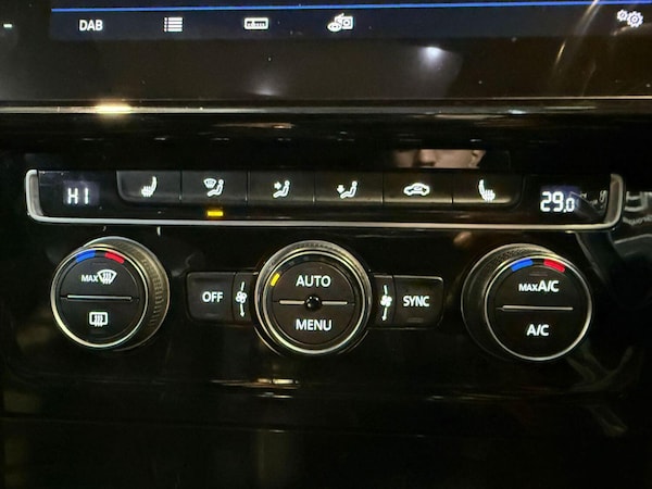 Used Volkswagen Golf 2019 for sale - 76225233: Photo 19