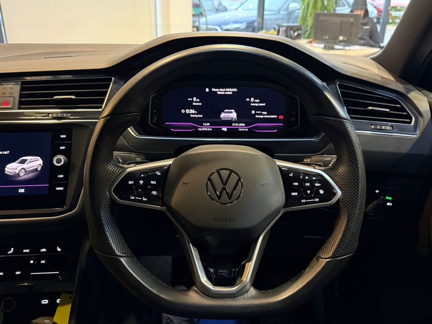 Used Volkswagen Tiguan 2023 for sale - 77535916: Photo 13