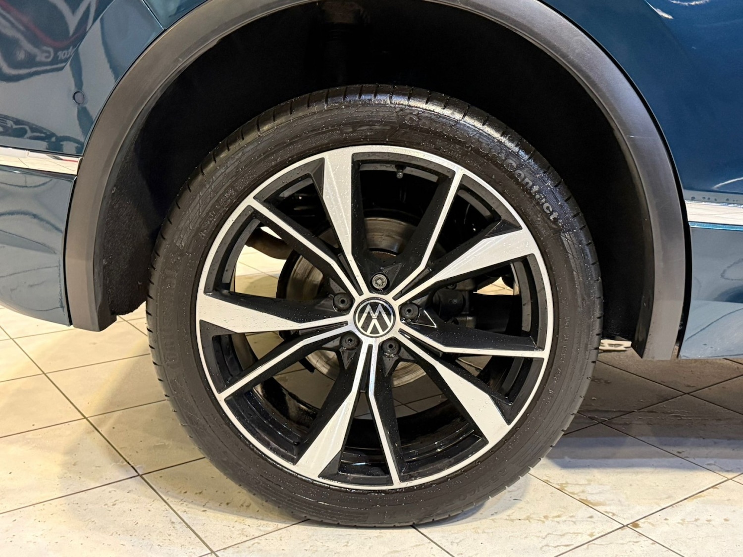 Used Volkswagen Tiguan 2023 for sale - 77535916: Photo 27