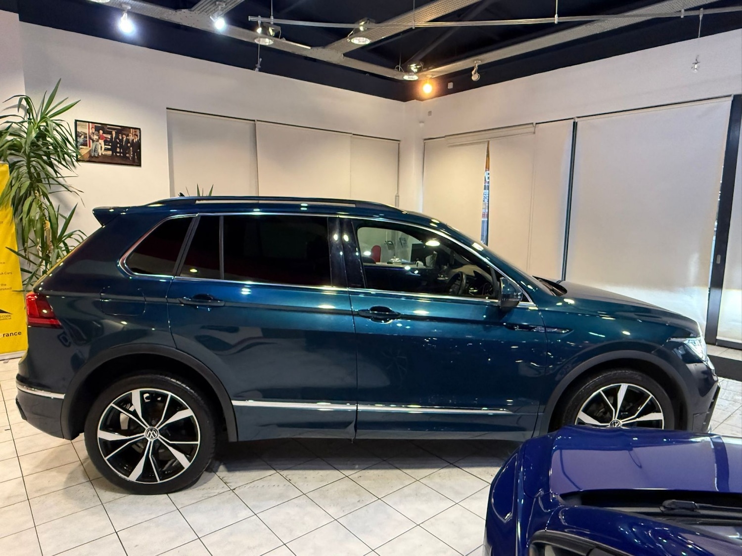 Used Volkswagen Tiguan 2023 for sale - 77535916: Photo 8