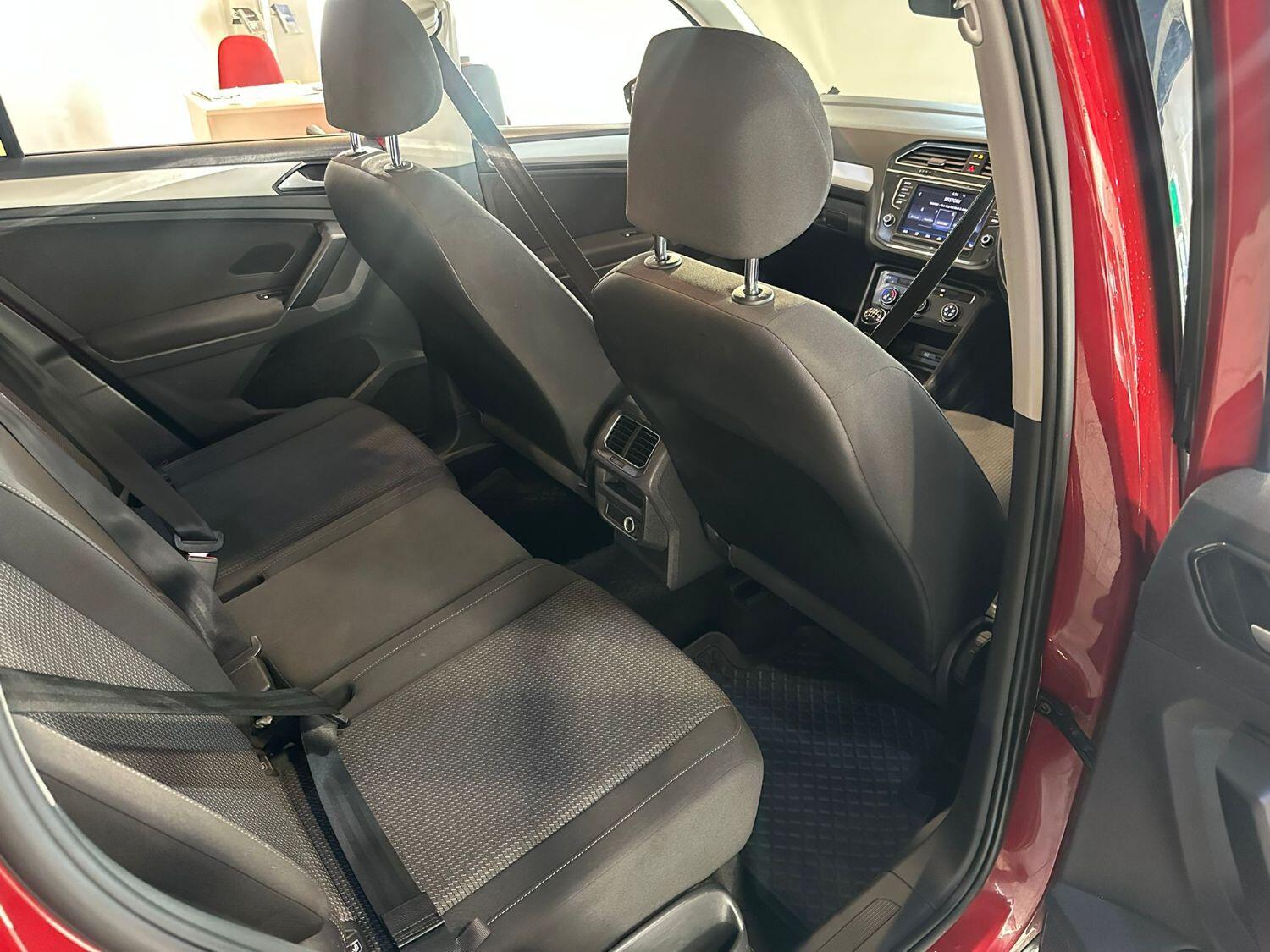 Used Volkswagen Tiguan 2017 for sale - 76205606: Photo 12