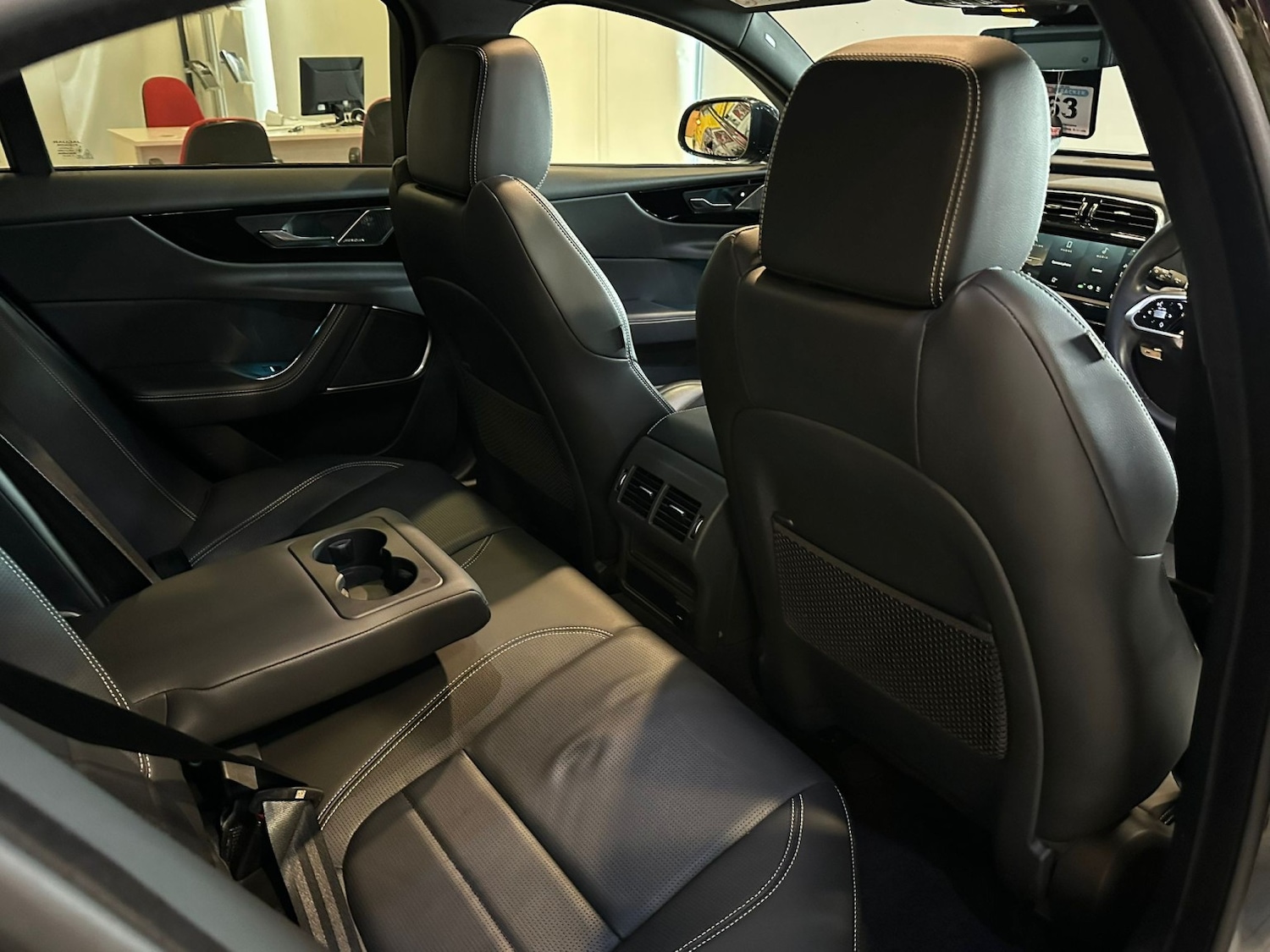 Used Jaguar XE 2023 for sale - 78182873: Photo 16