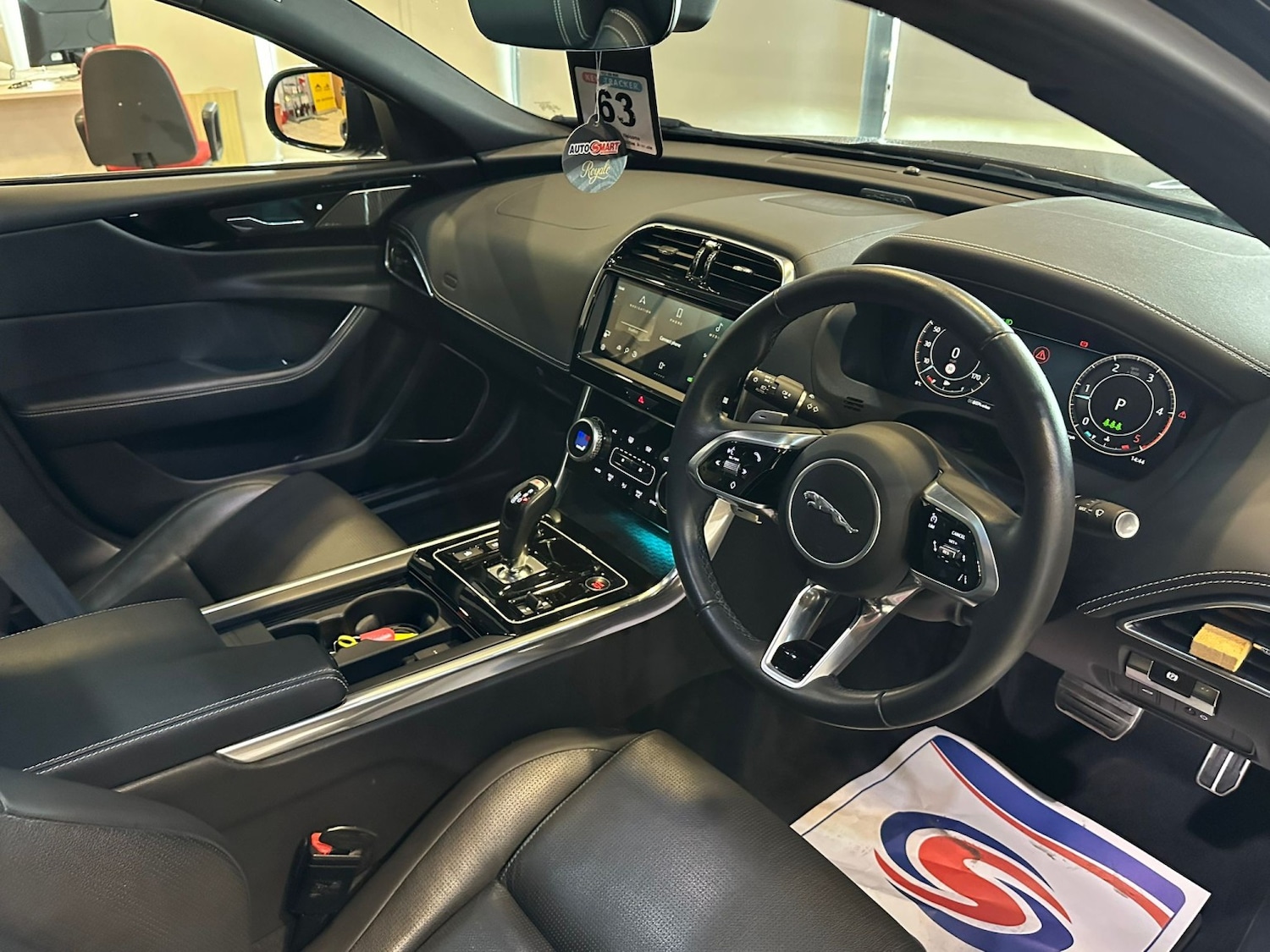 Used Jaguar XE 2023 for sale - 78182873: Photo 18