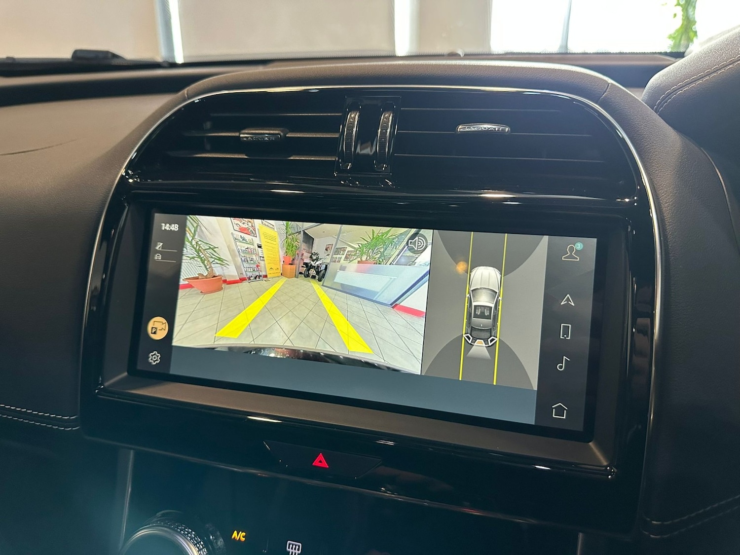 Used Jaguar XE 2023 for sale - 78182873: Photo 28