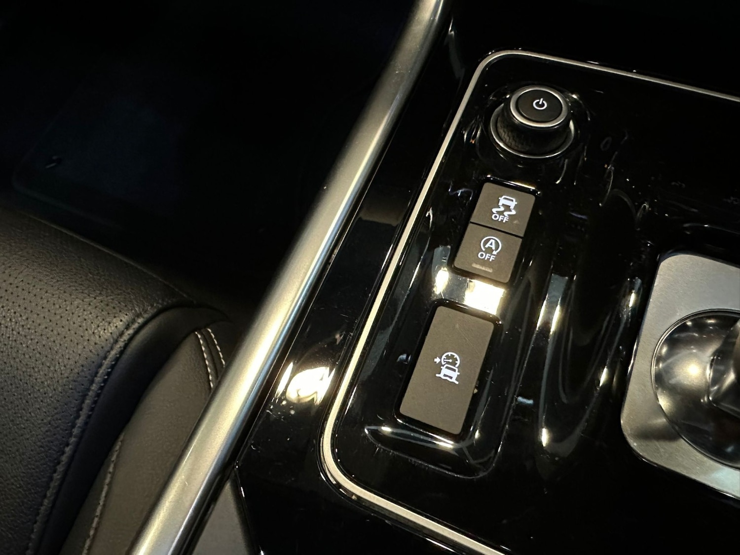 Used Jaguar XE 2023 for sale - 78182873: Photo 37