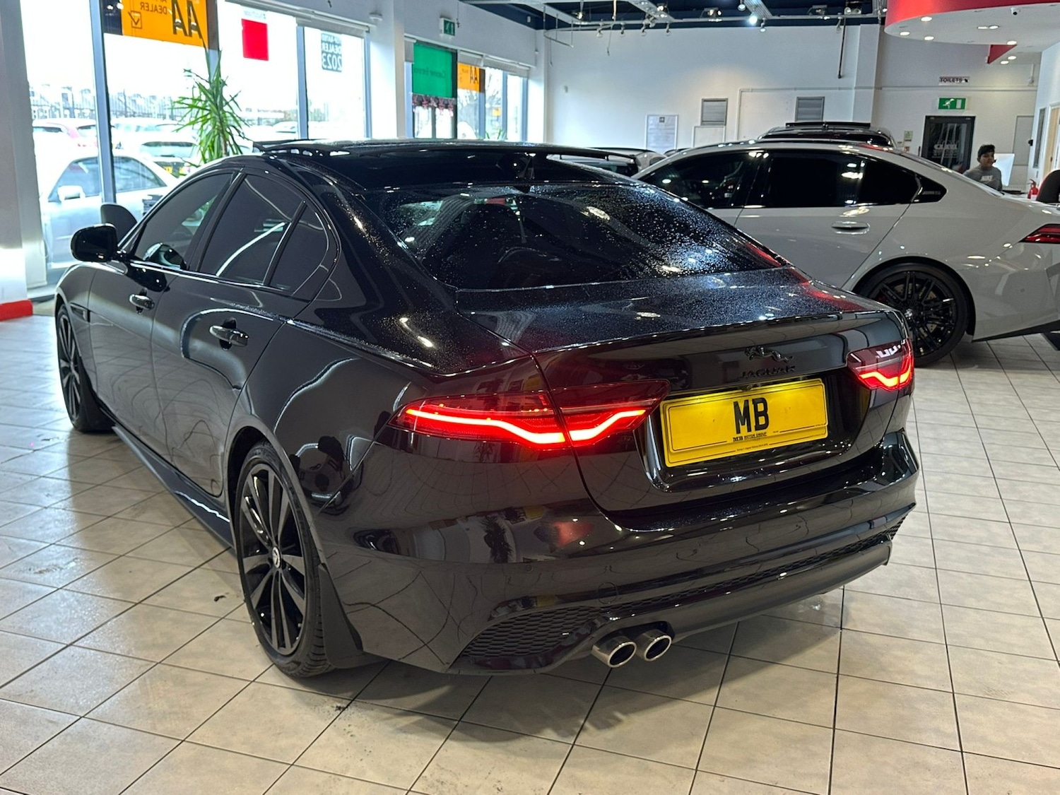 Used Jaguar XE 2023 for sale - 78182873: Photo 7