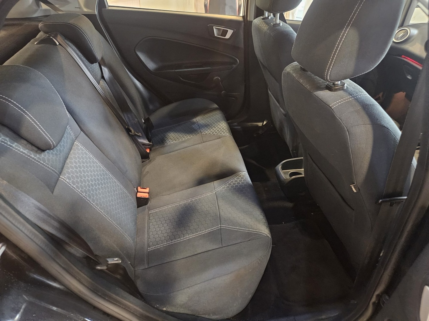 Used Ford Fiesta 2011 for sale - 76712475: Photo 10