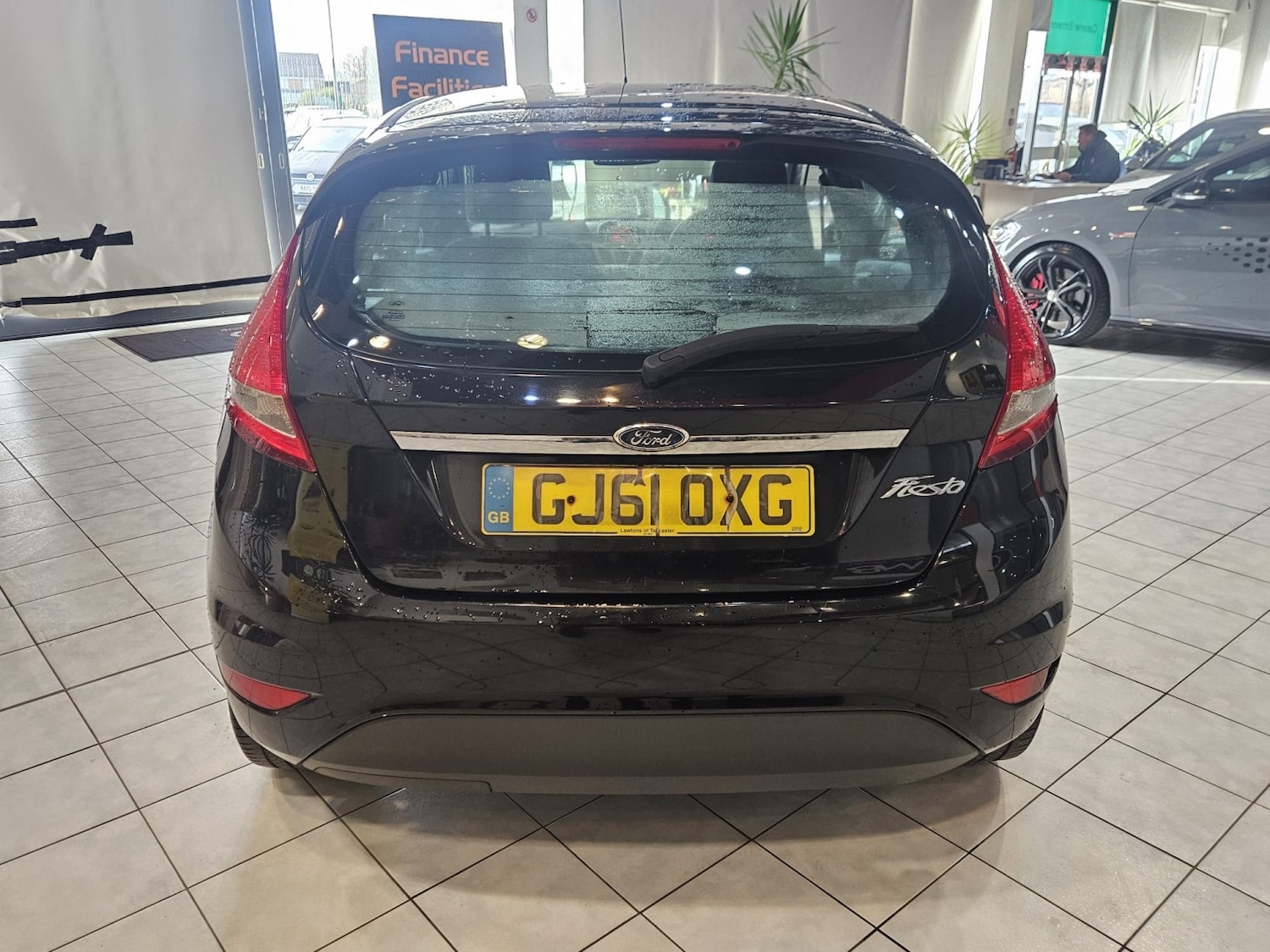 Used Ford Fiesta 2011 for sale - 76712475: Photo 6