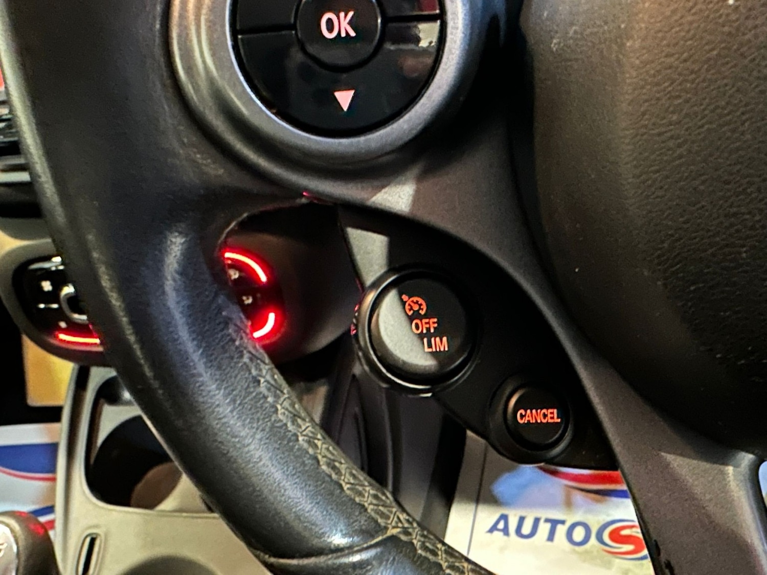 Used smart fortwo 2018 for sale - 76877561: Photo 19