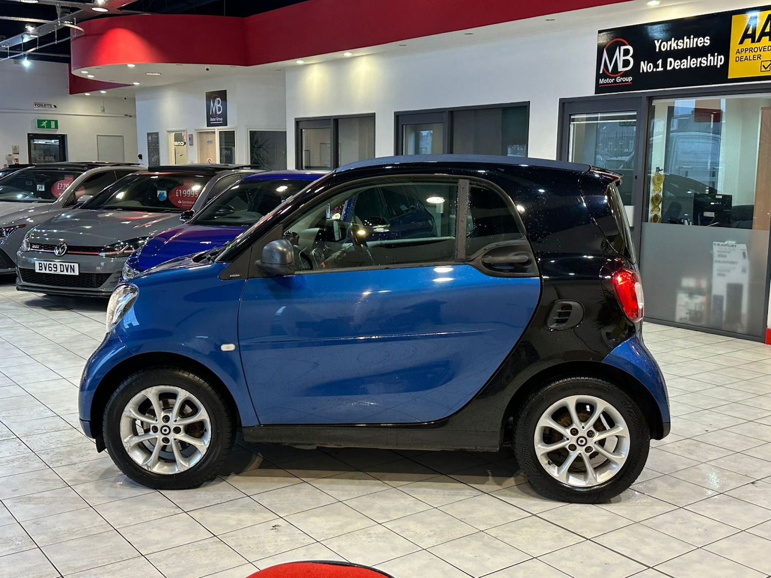 Used smart fortwo 2018 for sale - 76877561: Photo 5