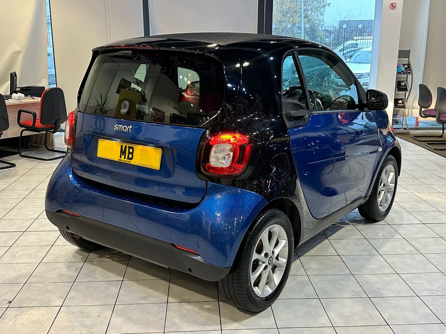 Used smart fortwo 2018 for sale - 76877561: Photo 9