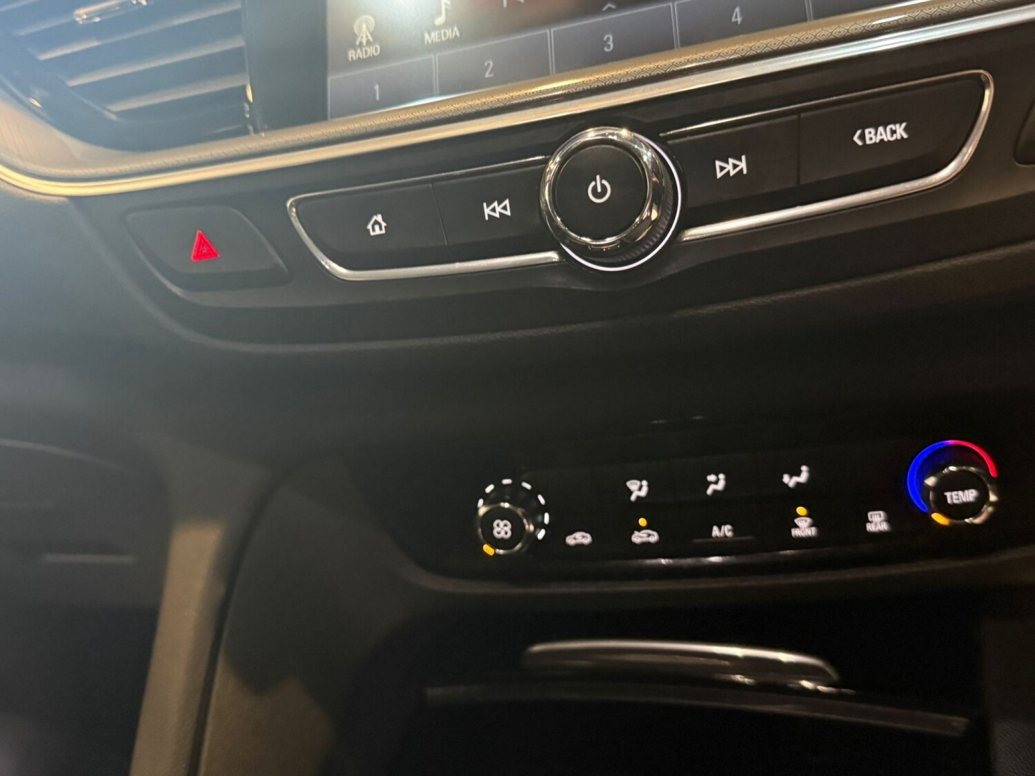 Used Vauxhall Insignia 2018 for sale - 77632414: Photo 20