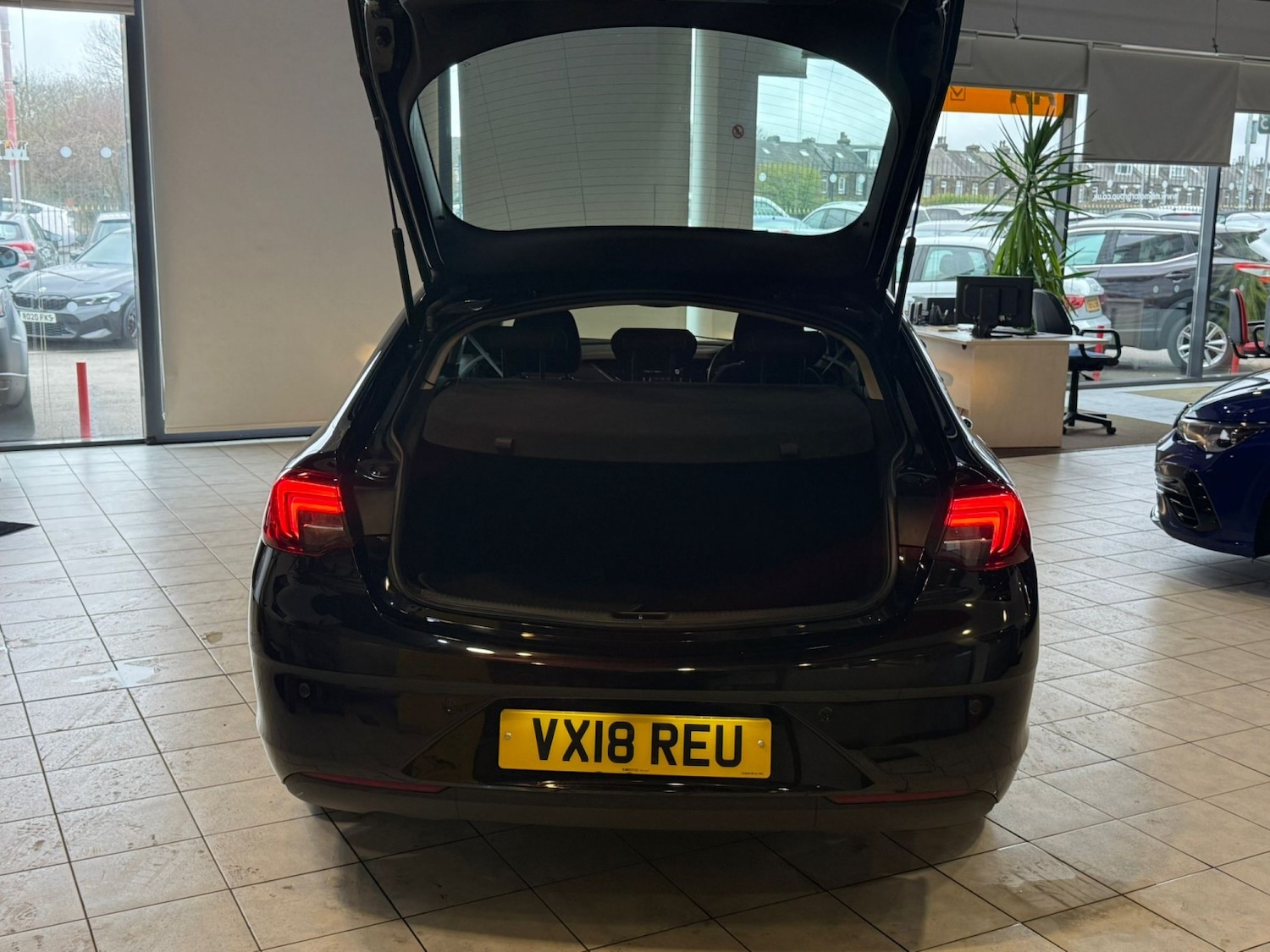 Used Vauxhall Insignia 2018 for sale - 77632414: Photo 8