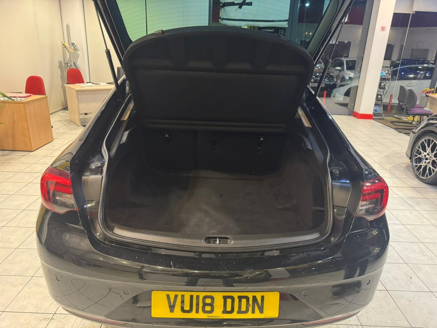 Used Vauxhall Insignia 2018 for sale - 77595237: Photo 4