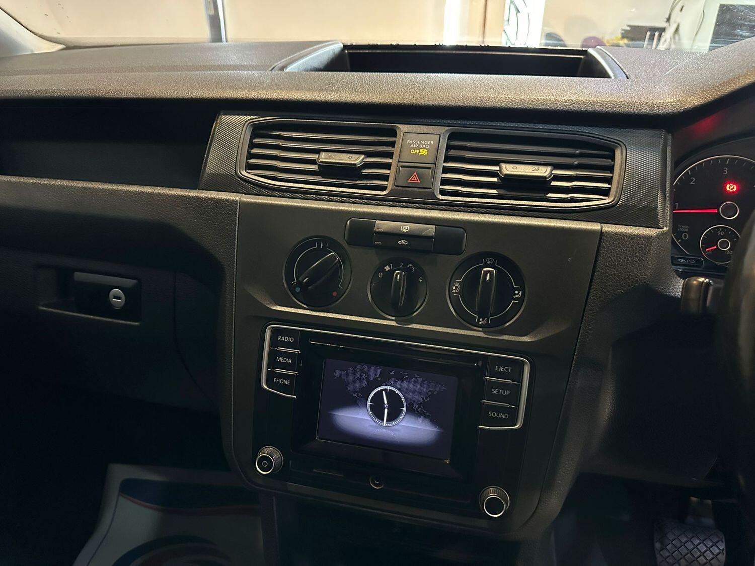 Used Volkswagen Caddy 2017 for sale - 77385356: Photo 17