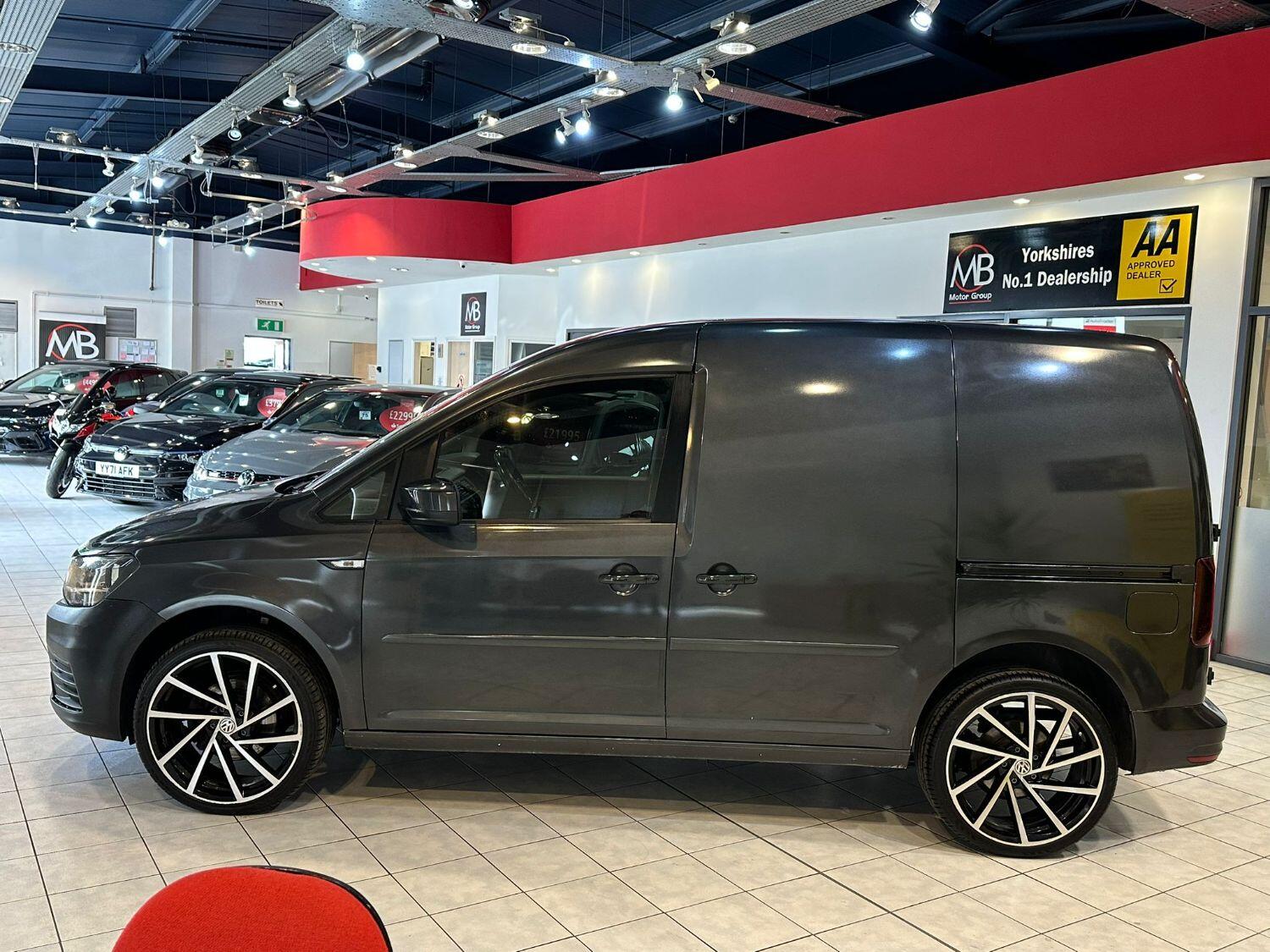 Used Volkswagen Caddy 2017 for sale - 77385356: Photo 5