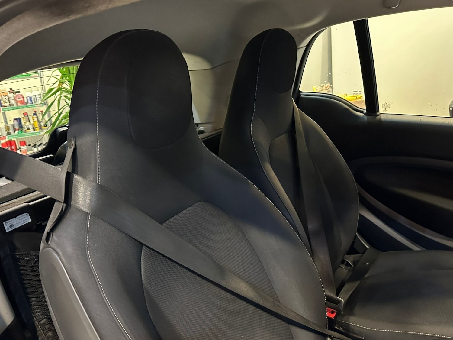 Used smart fortwo 2018 for sale - 77610029: Photo 11