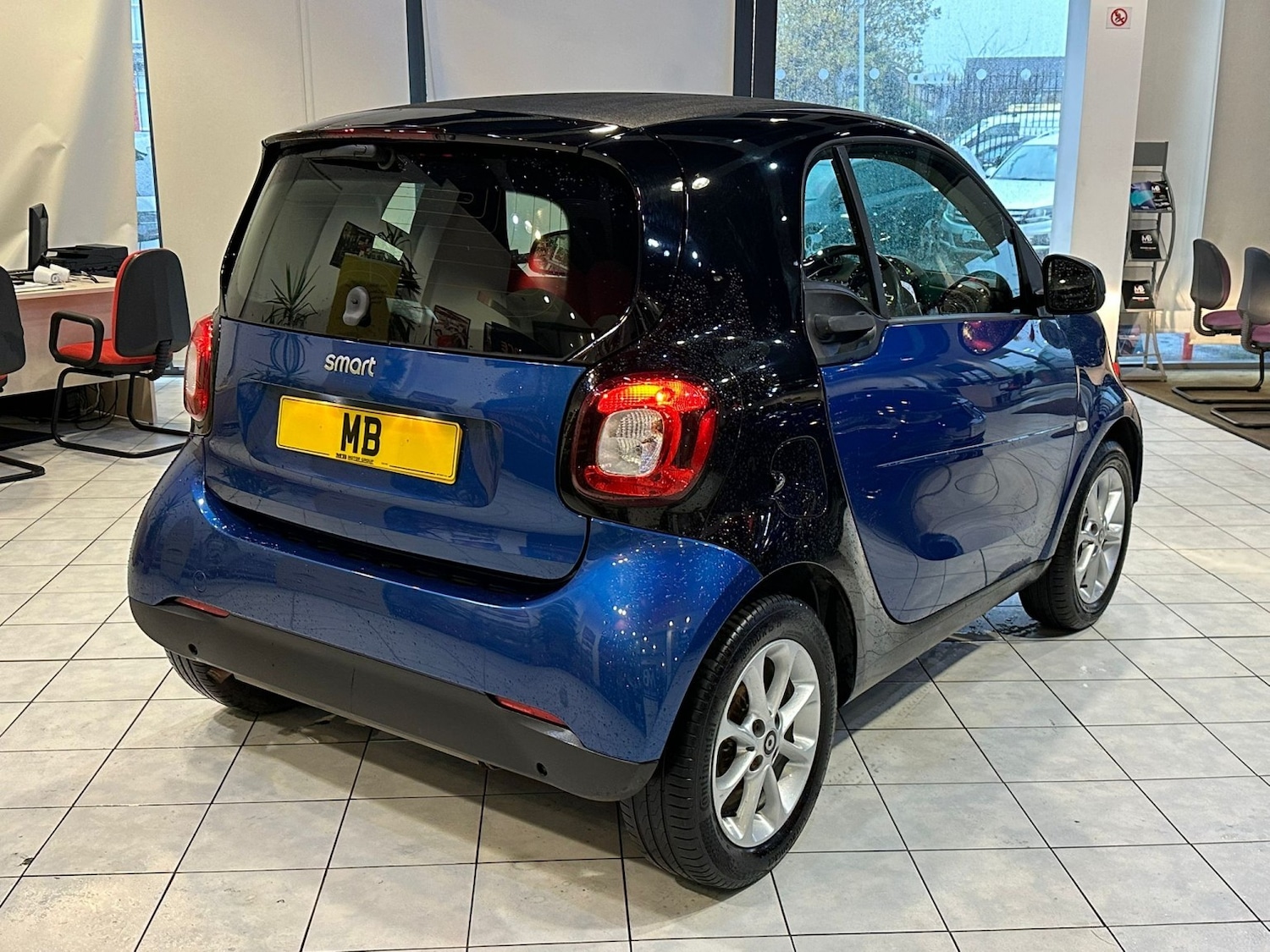 Used smart fortwo 2018 for sale - 77610029: Photo 7