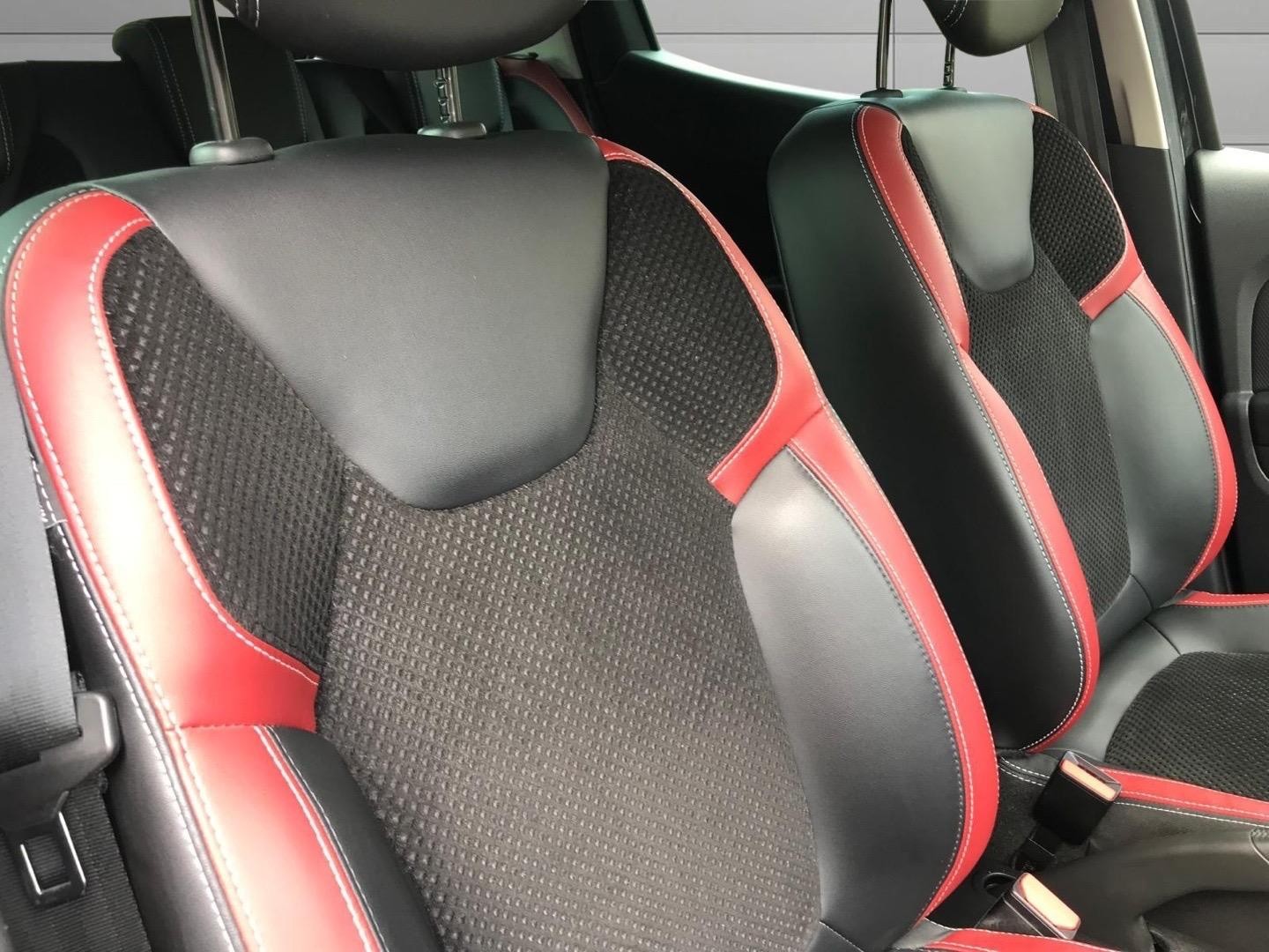 Used Renault Clio 2019 for sale - 77483669: Photo 10