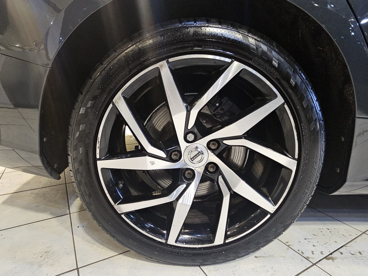 Used Volvo V60 2019 for sale - 76896895: Photo 19