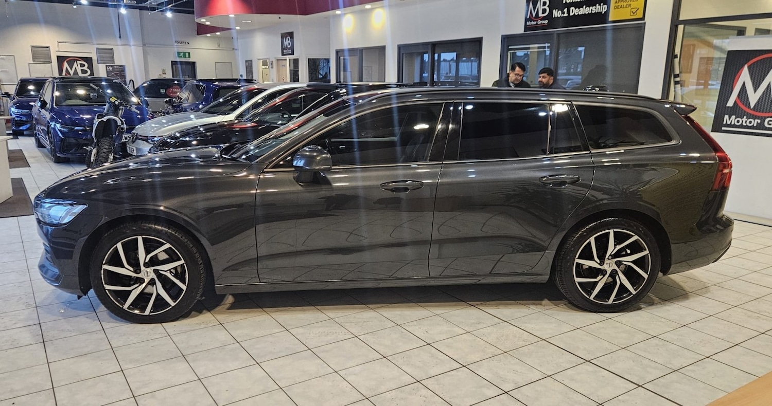 Used Volvo V60 2019 for sale - 76896895: Photo 6