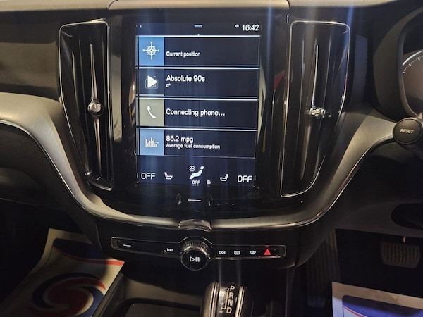 Used Volvo XC60 2017 for sale - 76305523: Photo 12