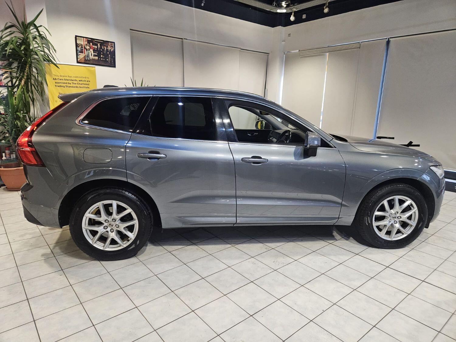 Used Volvo XC60 2017 for sale - 76305523: Photo 6