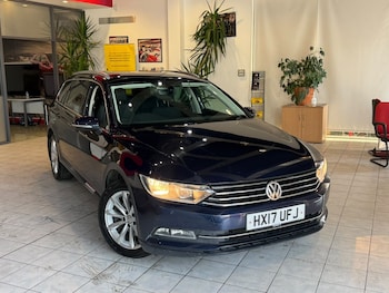 Used Volkswagen Passat 2017 for sale - 79545437: Photo