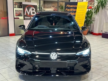Used Volkswagen Golf 2025 for sale - 78750568: Photo