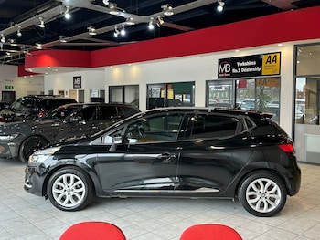 Used Renault Clio 2017 for sale - 78360144: Photo