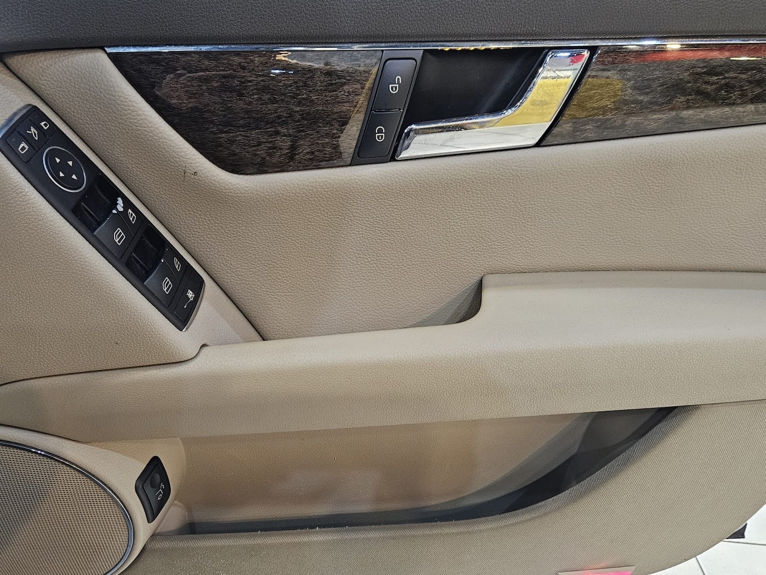 Used Mercedes-Benz C Class 2011 for sale - 77781726: Photo 18