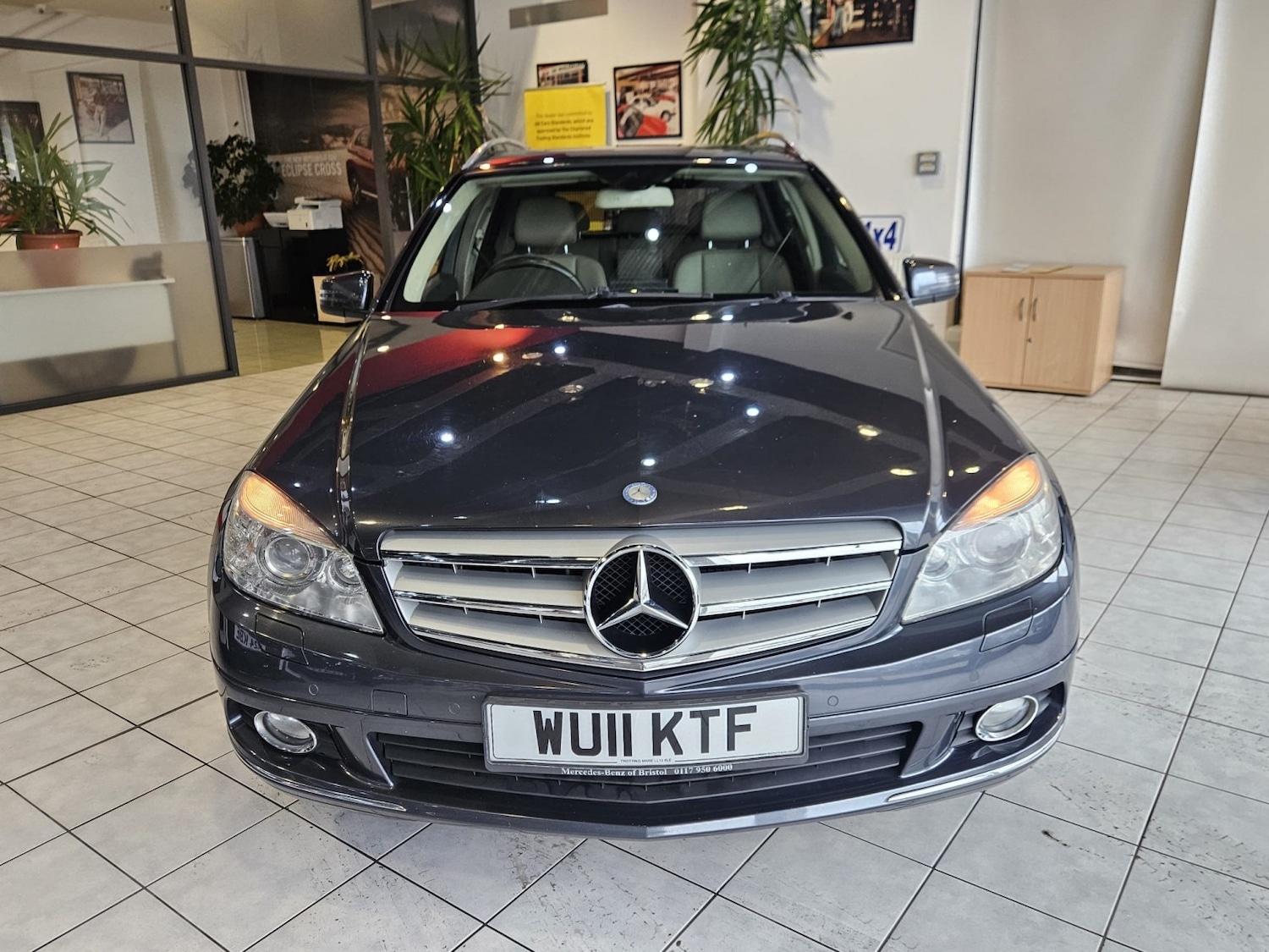 Used Mercedes-Benz C Class 2011 for sale - 77781726: Photo 2