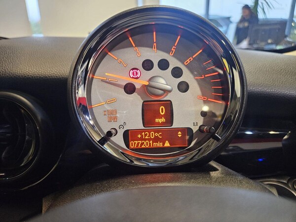 Used MINI Hatch 2013 for sale - 76273341: Photo 16
