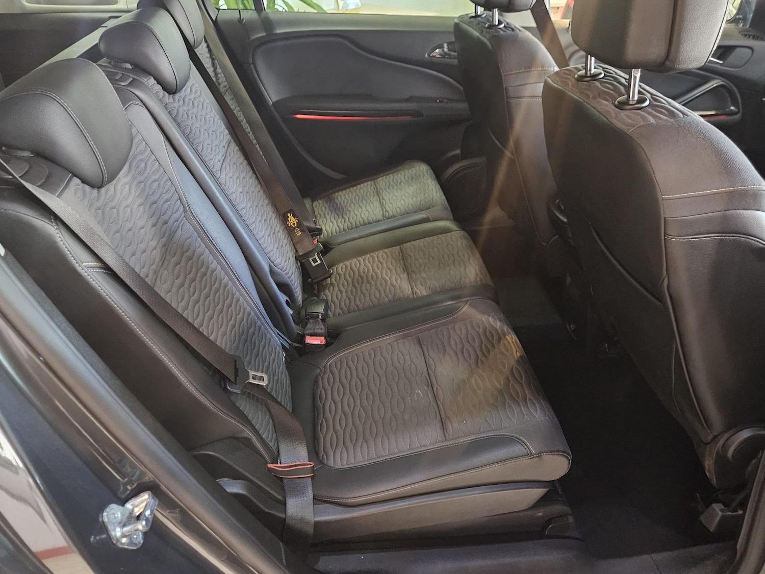 Used Vauxhall Zafira Tourer 2014 for sale - 76741388: Photo 11