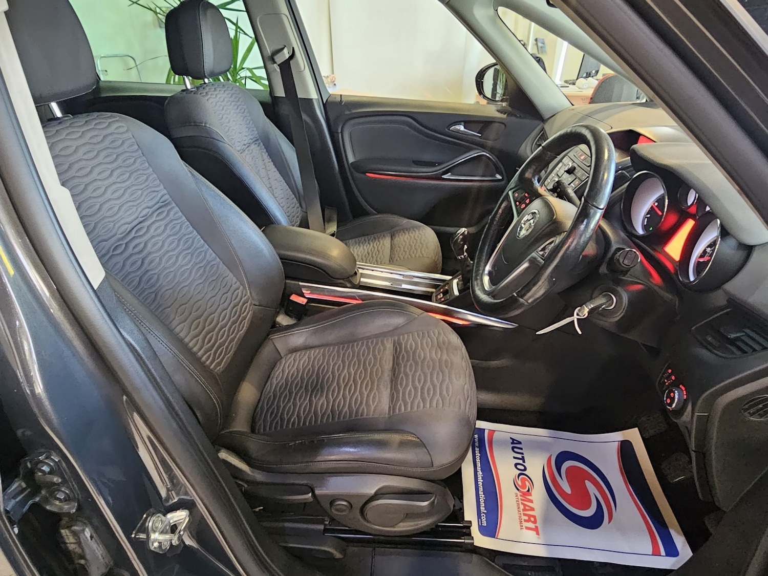 Used Vauxhall Zafira Tourer 2014 for sale - 76741388: Photo 12