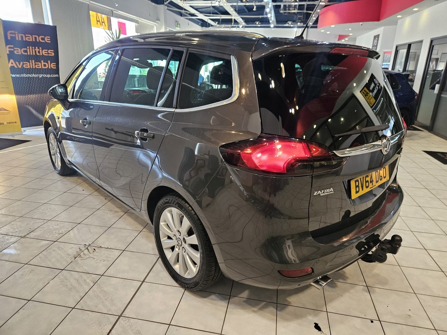 Used Vauxhall Zafira Tourer 2014 for sale - 76741388: Photo 5